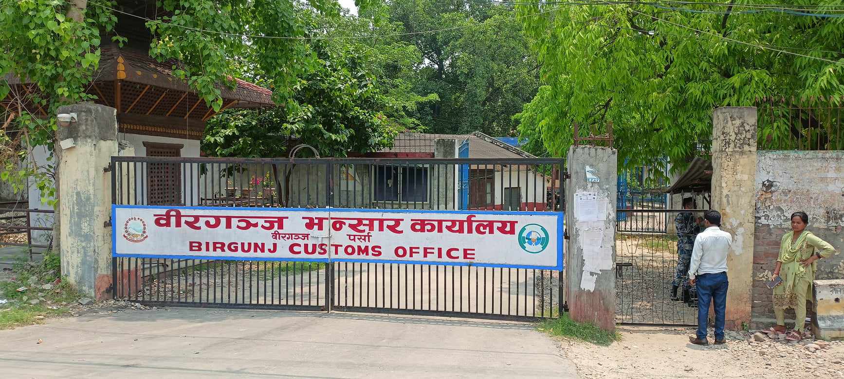 वीरगन्ज नाकाबाट विद्युतीय सवारीसाधन छुट्ने क्रम तीव्र